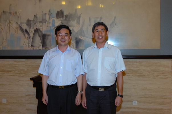 76751835172244064552009-08-17 \