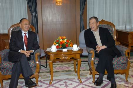 87381917077047934872007-10-22