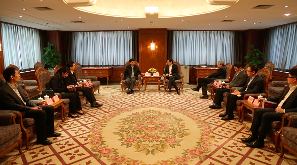 20181217370021.png 20181217100805687.png